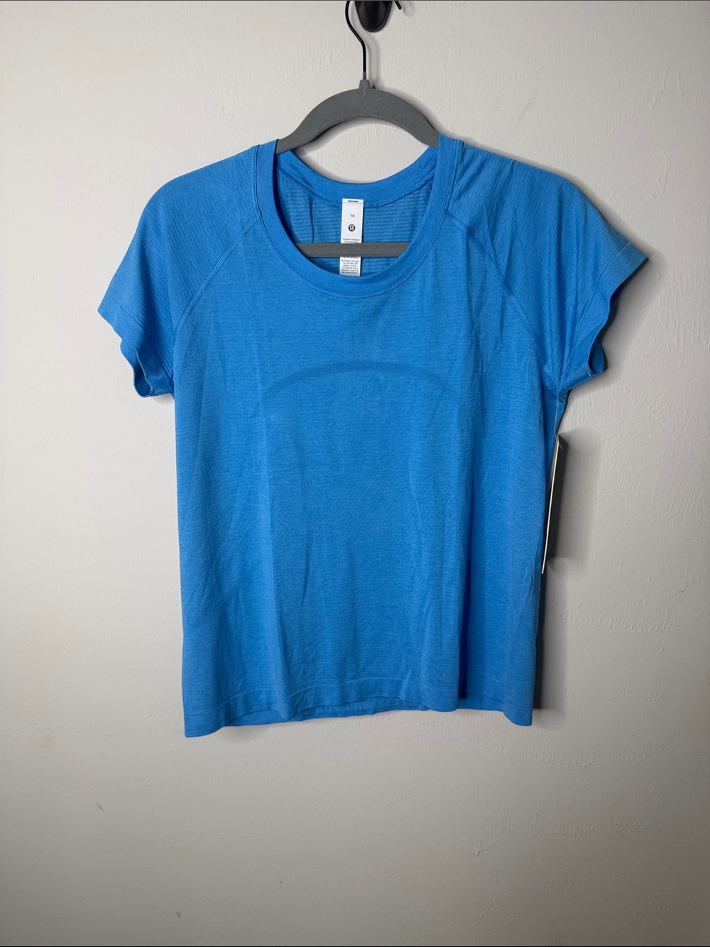 Lululemon Swiftly Tech Short Sleeve 2.0 Race